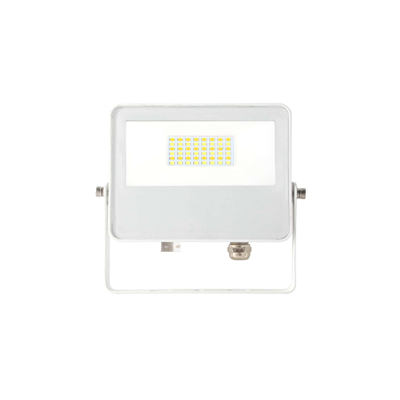 BENEITO – Projecteur SKY led 30W 3000/4000/5000K 3600LM IP65 blanc – 4685